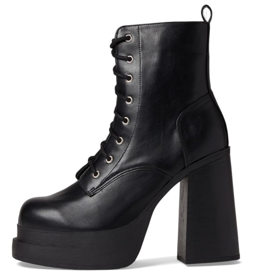 Steve Madden 9.5M Black Leather Persuade Bootie Ankle Boot